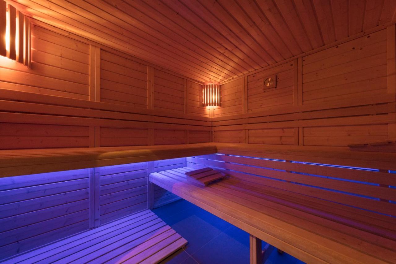Ily Hotels & Spa La Rosiere Montvalezan Exteriör bild