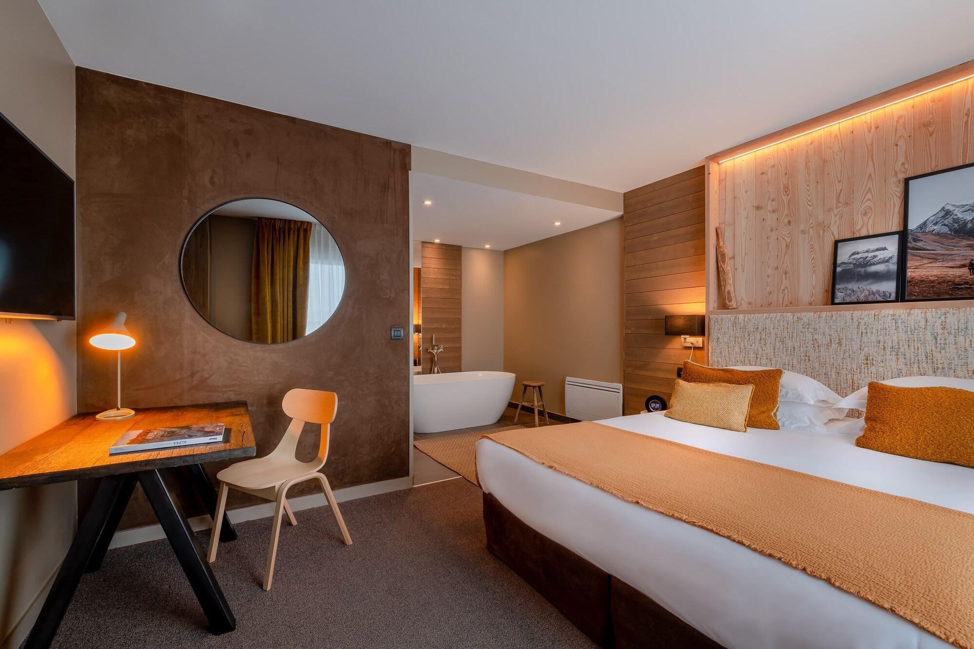 Ily Hotels & Spa La Rosiere Montvalezan Exteriör bild